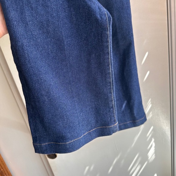 7 For All Mankind Womens Cropped Alexa Jeans Luxe Vintage Dark Wash Button Fly - Picture 3 of 12